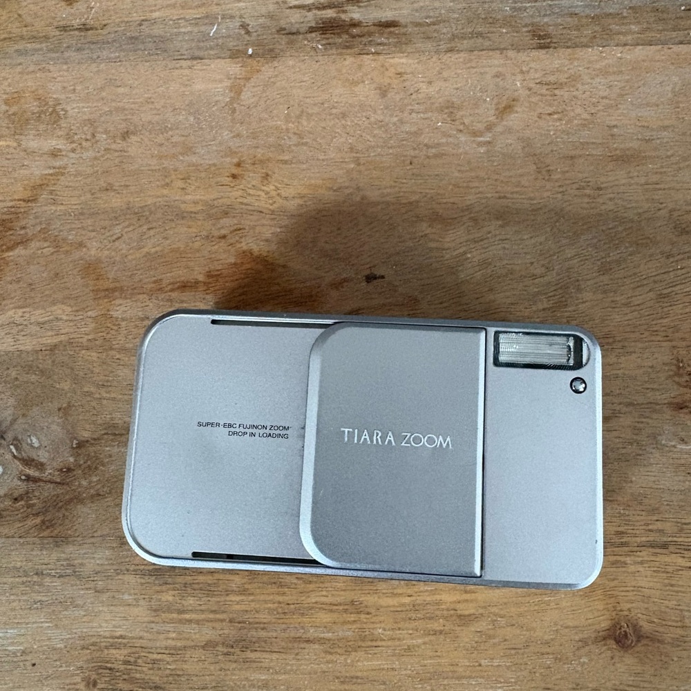 fujifilm tiara zoom